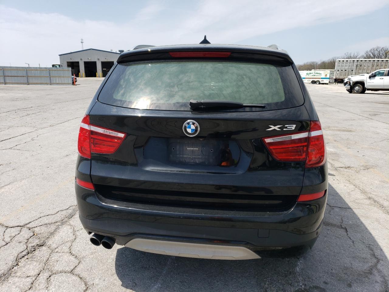2017 BMW X3 xDrive28I - Фото 6
