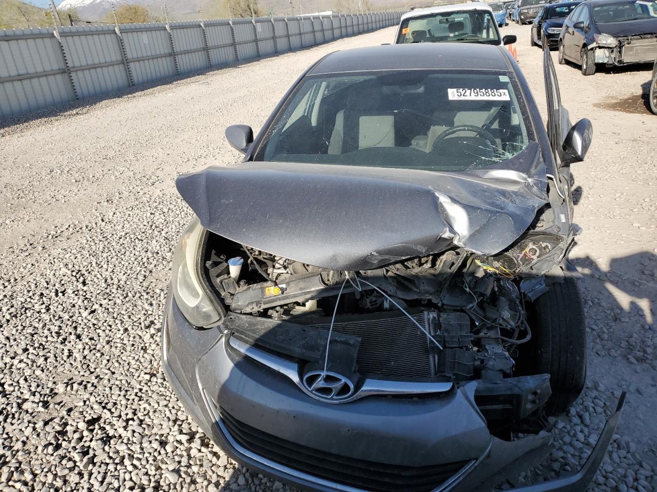 2016 Hyundai Elantra Se - Фото 5