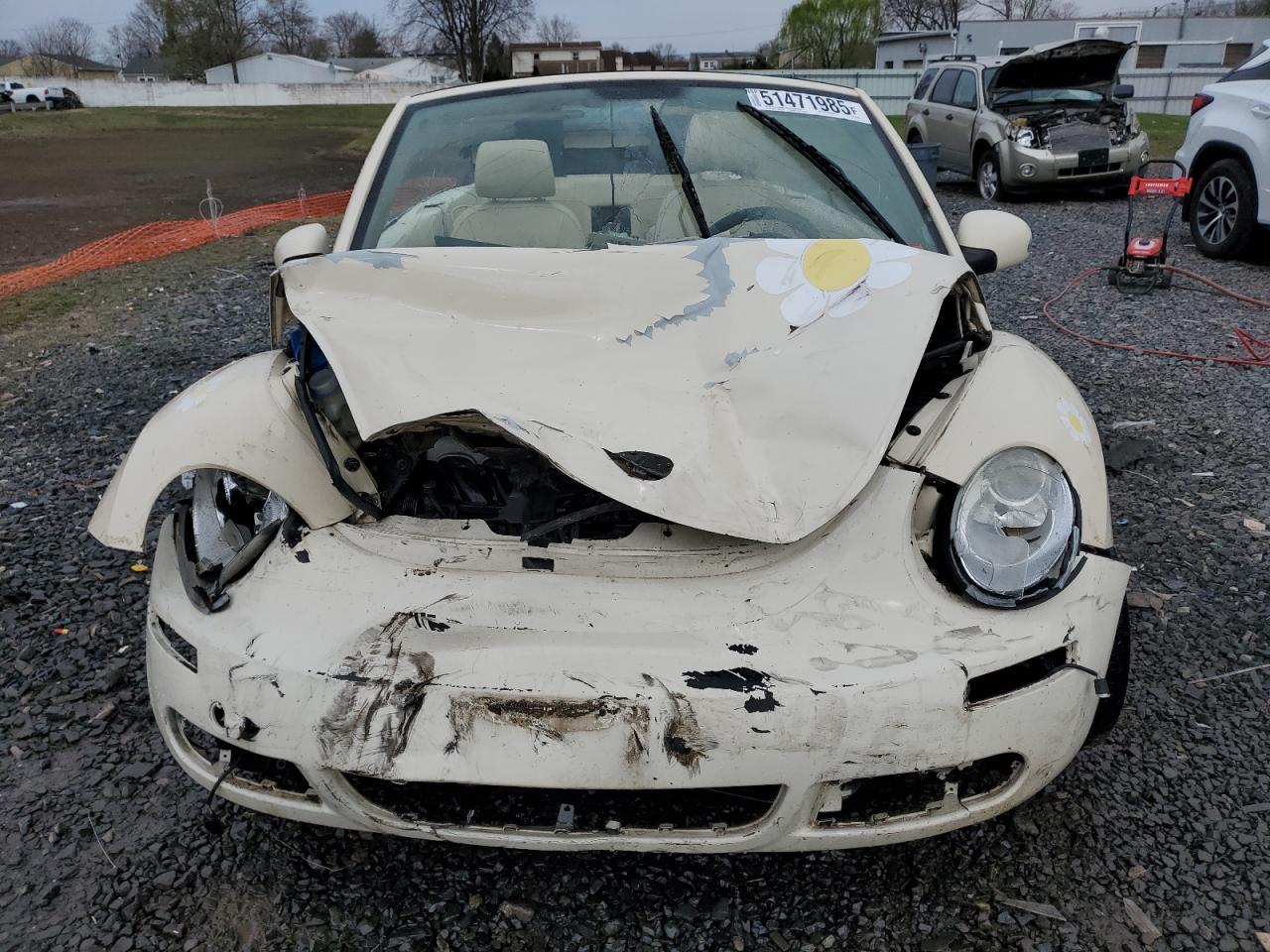 2008 Volkswagen New Beetle Convertible S - Фото 5