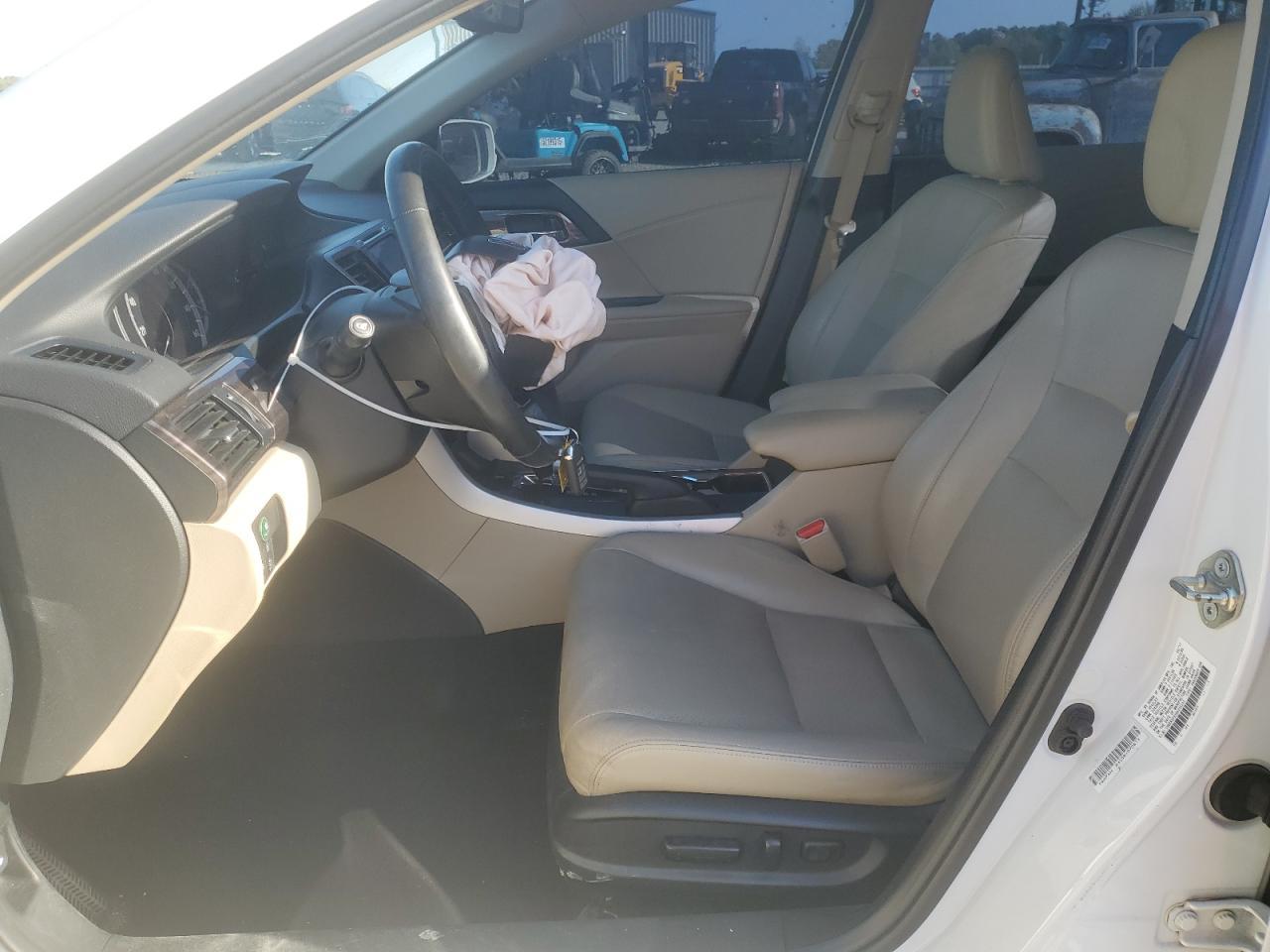 2017 Honda Accord Touring - Фото 7