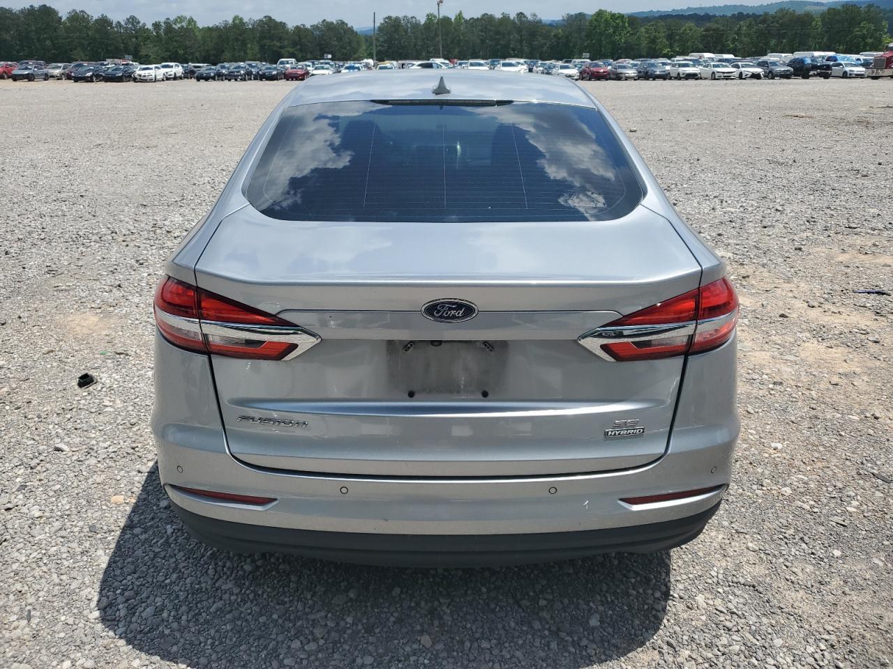 2020 Ford Fusion Se - Фото 6