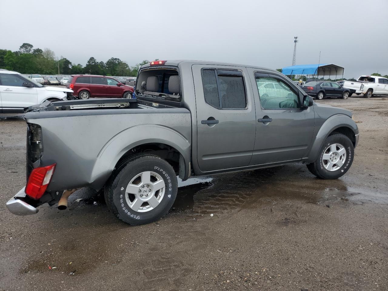 2006 Nissan Frontier Crew Cab Le - Image 3
