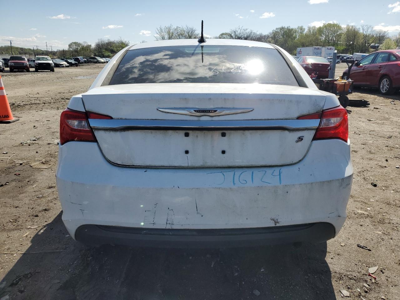 2013 Chrysler 200 Touring - Фото 6