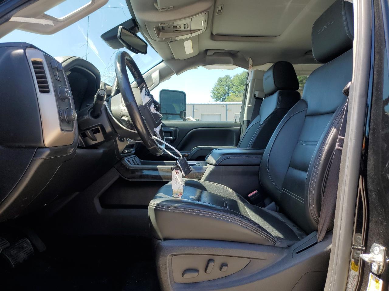 2015 GMC Sierra K2500 Denali - Image 7