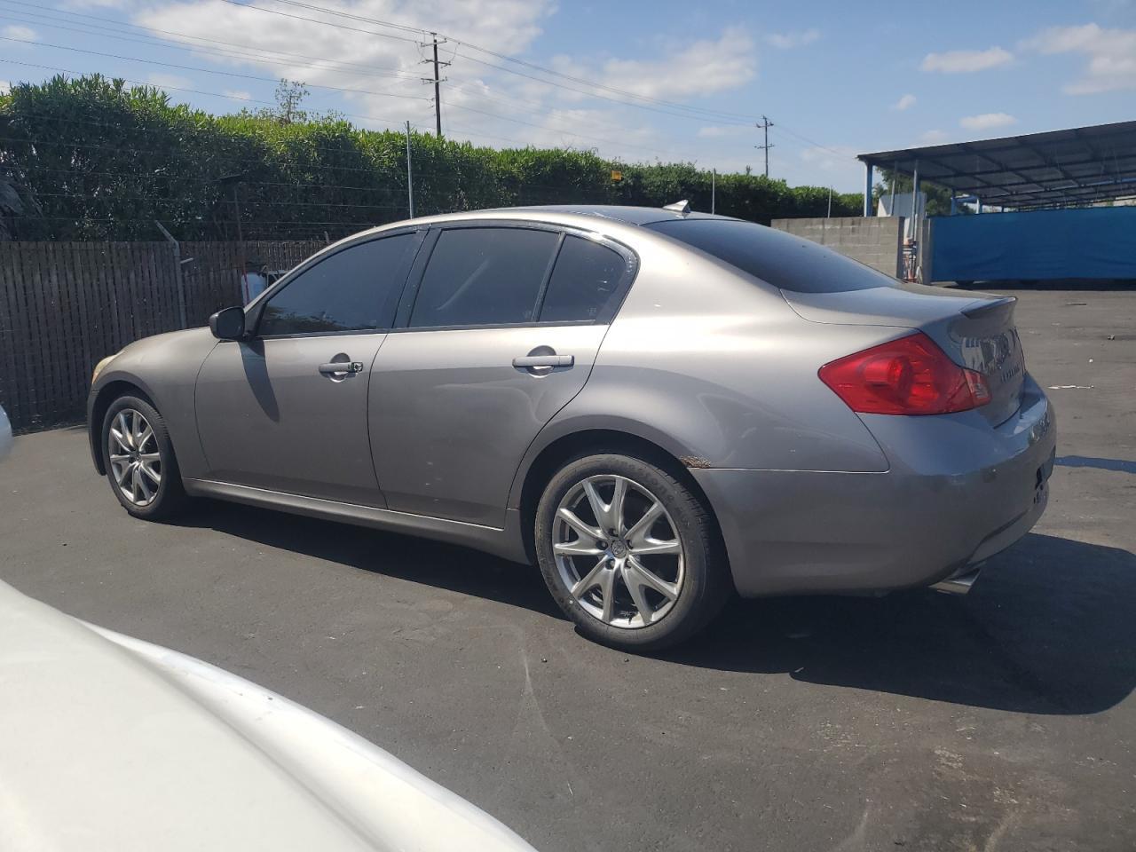2009 Infiniti G37 - Фото 2