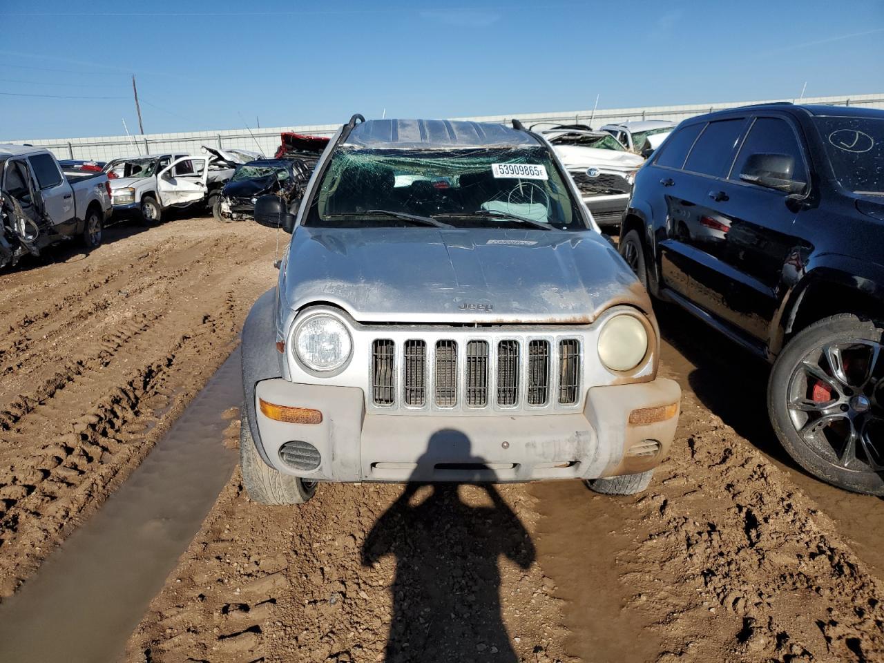 2004 Jeep Liberty Sport - Image 5