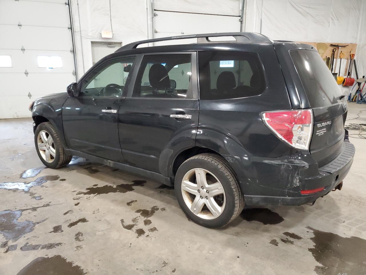 2010 Subaru Forester 2.5X Limited - Фото 2