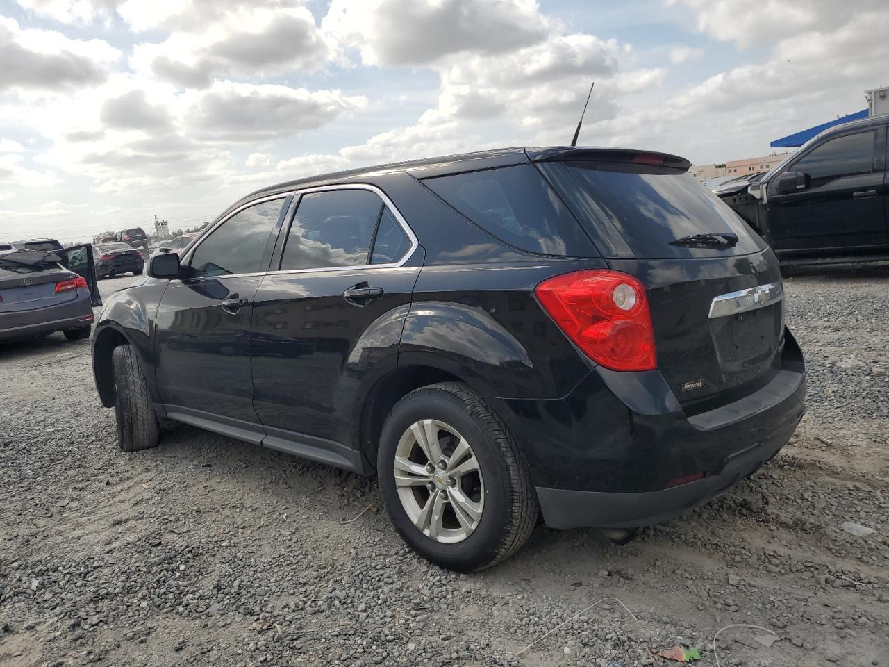 2010 Chevrolet Equinox Ls - Image 2