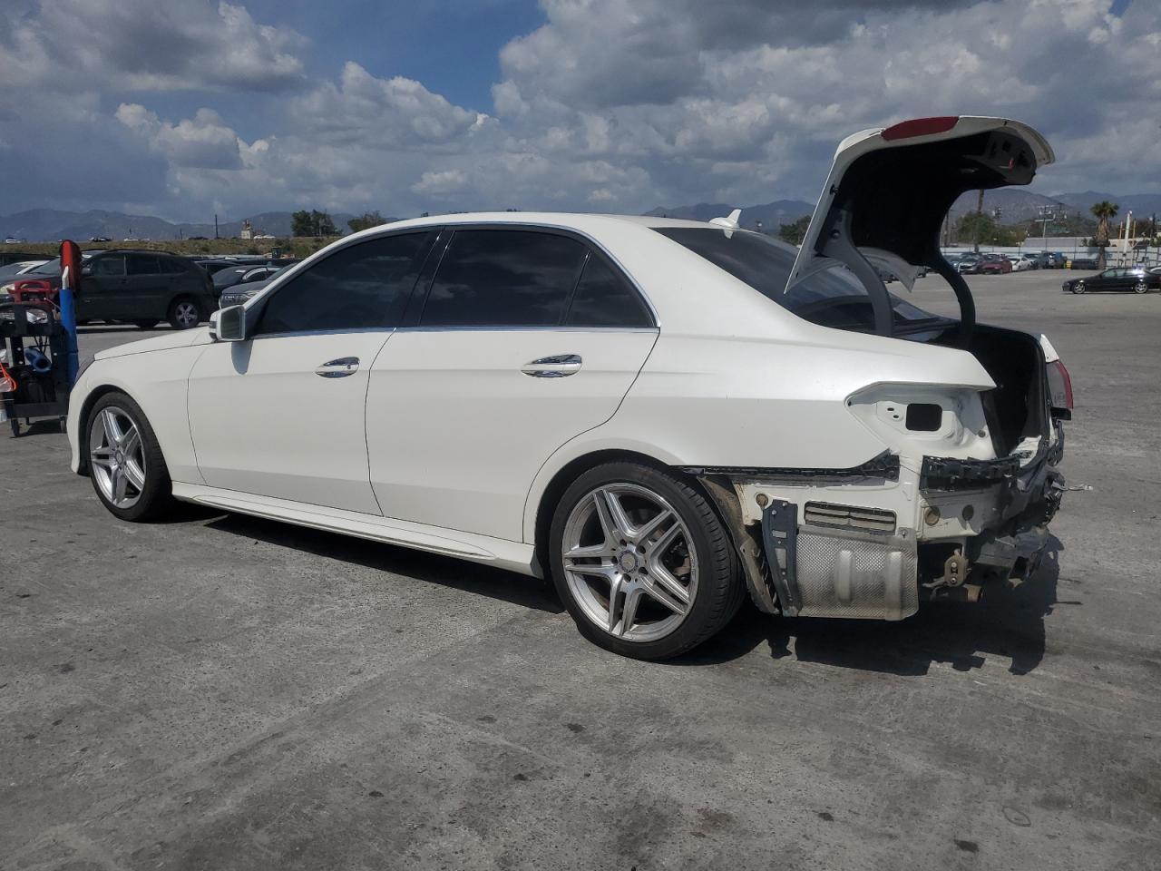 2014 Mercedes-Benz E 350 - Фото 2