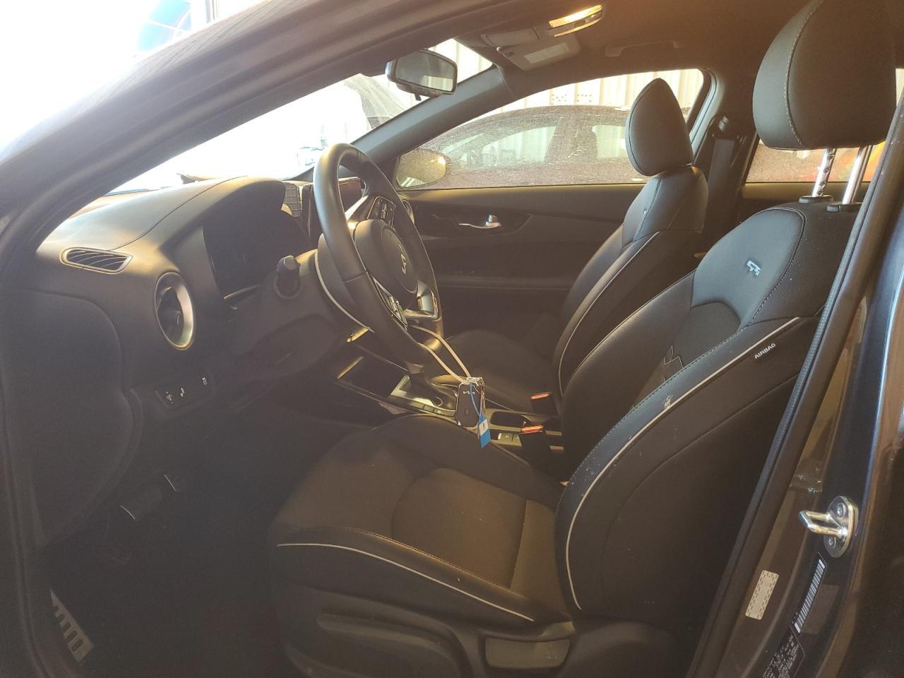 2024 Kia Forte Gt Line - Image 7