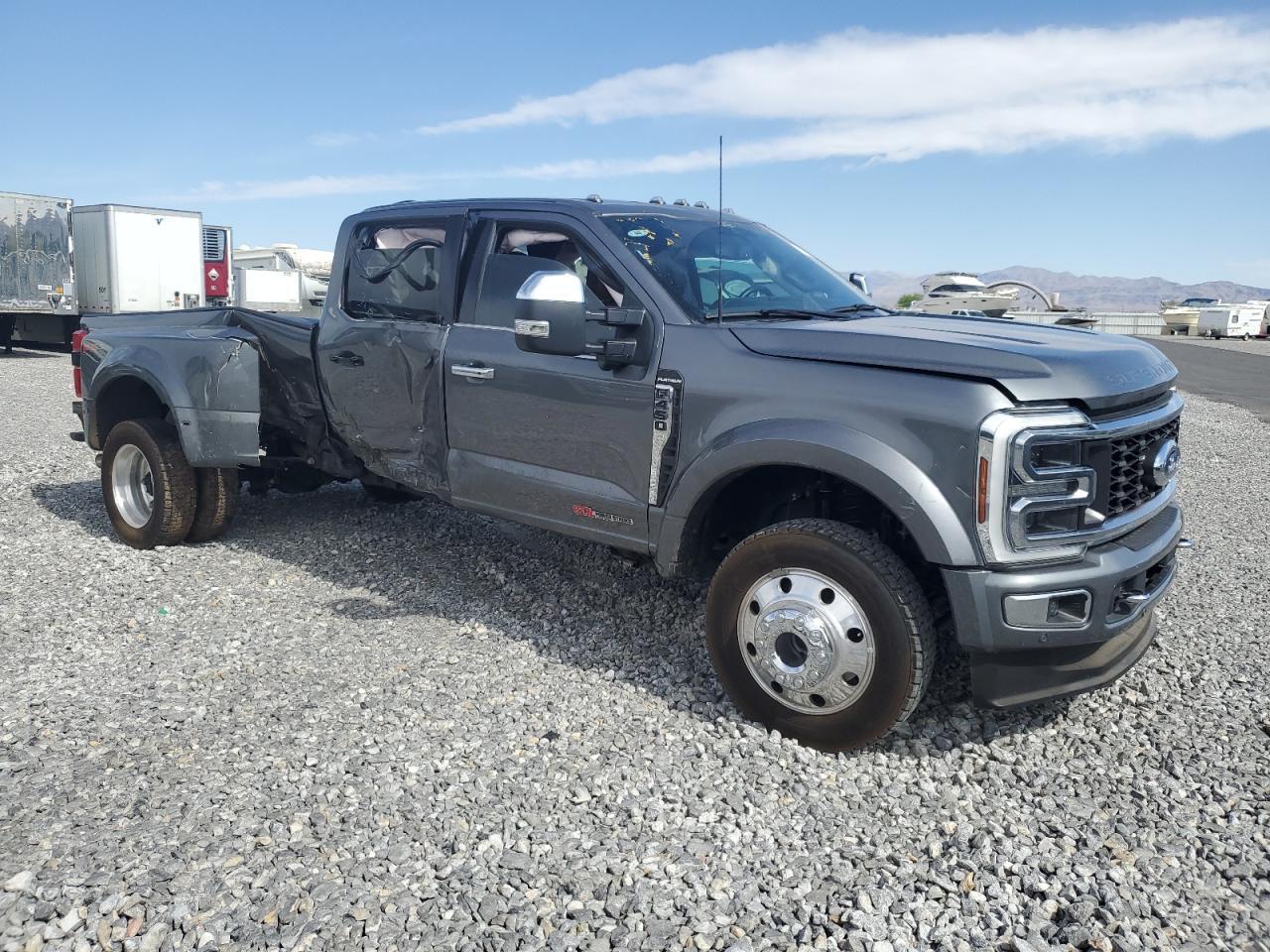 2024 Ford F450 Super Duty - Image 4