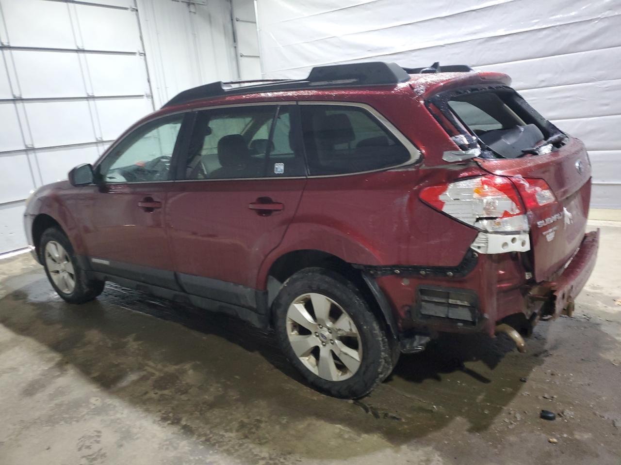 2011 Subaru Outback 2.5I Limited - Image 2