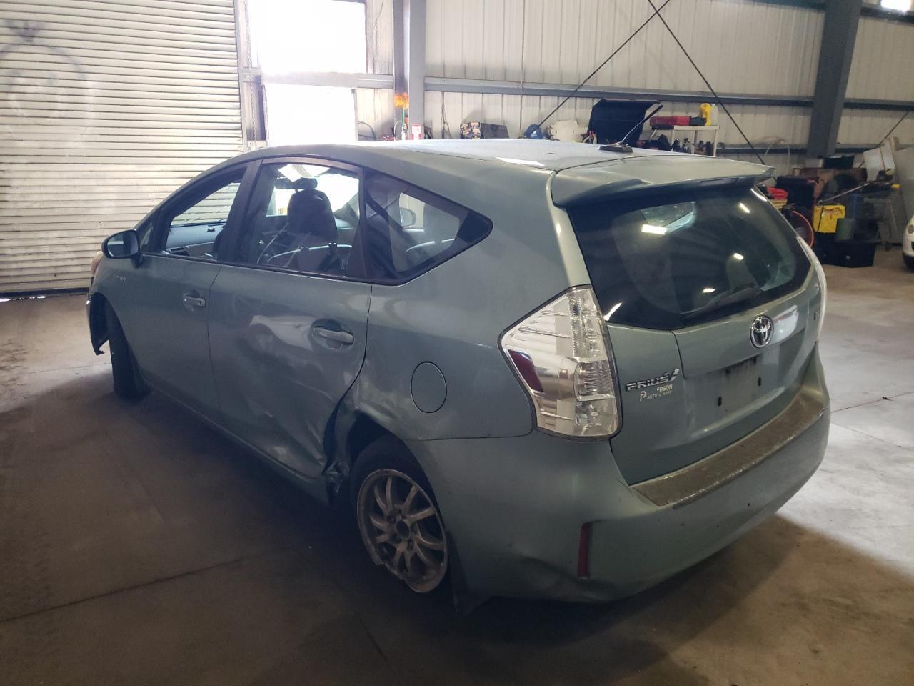 2014 Toyota Prius V - Фото 2