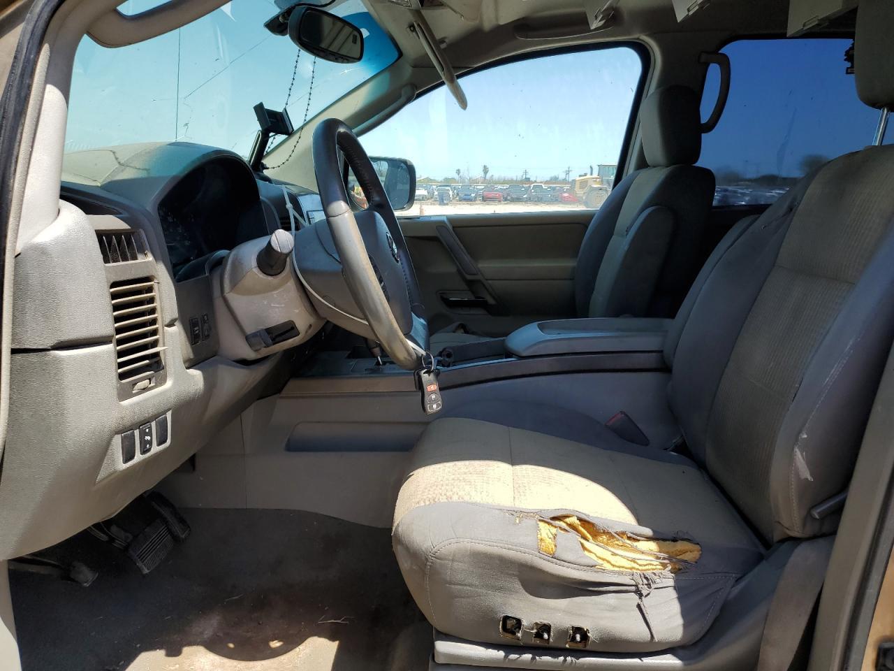 2004 Nissan Titan Xe - Фото 7