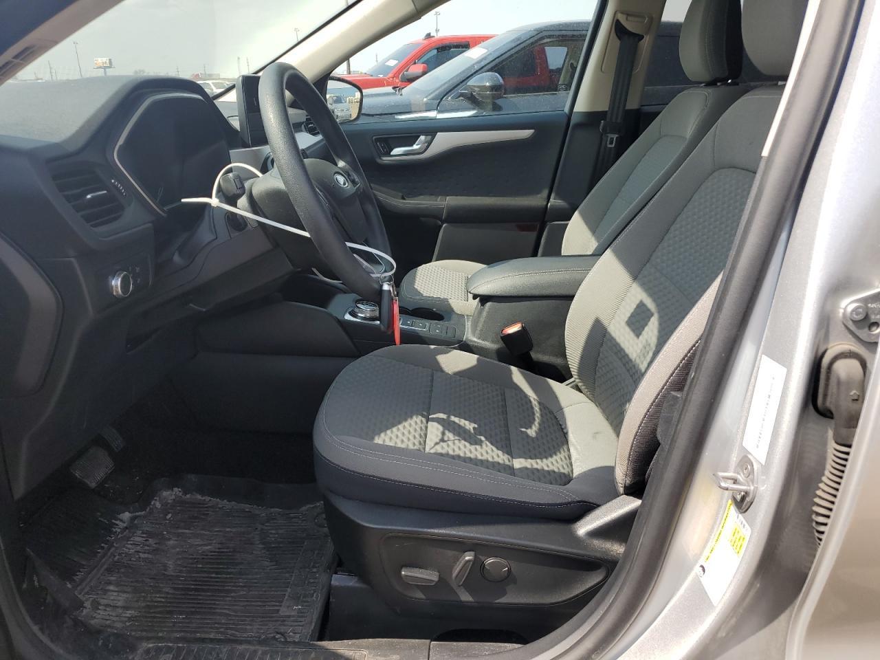 2020 Ford Escape Se - Фото 7