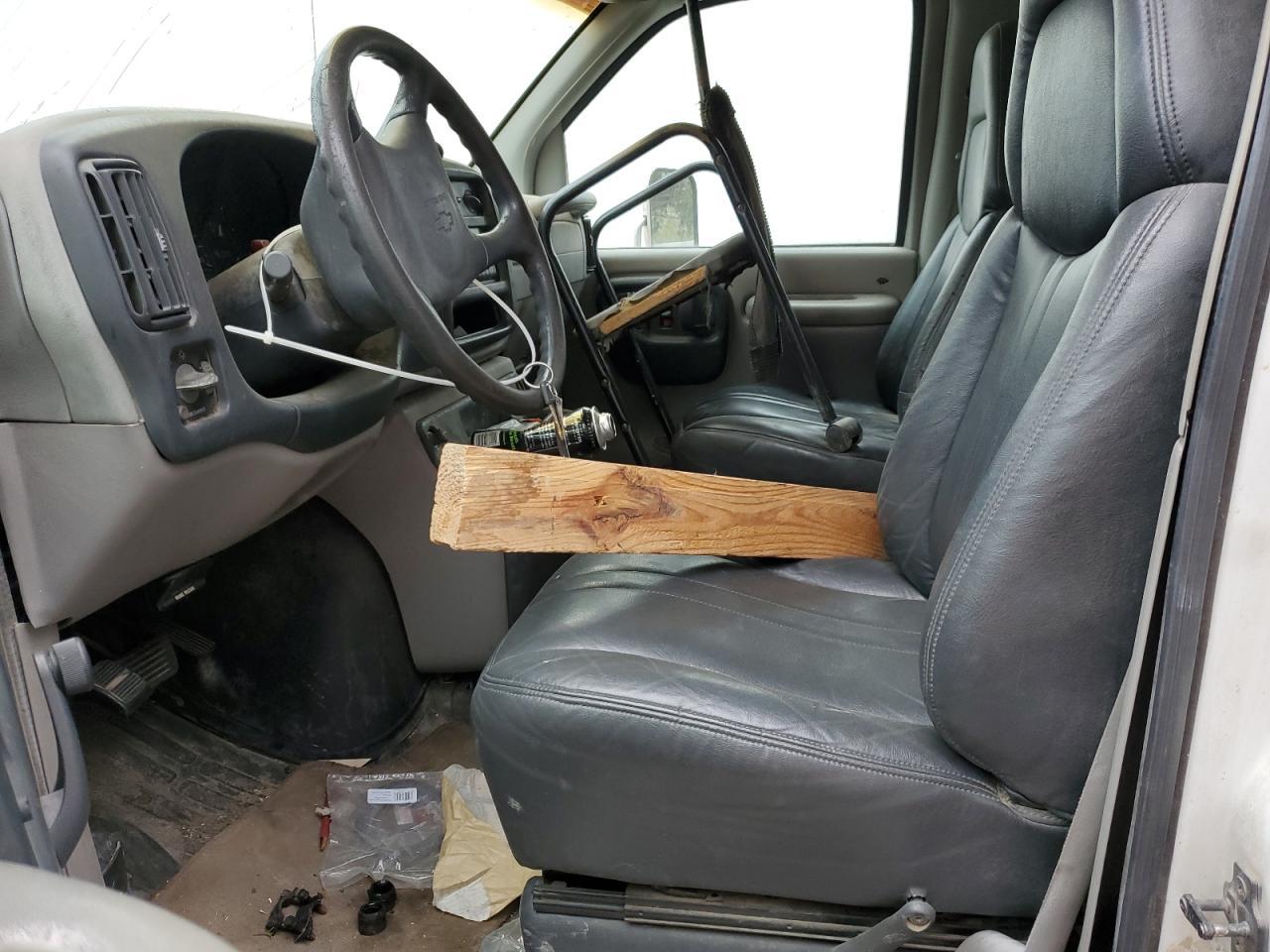 1997 Chevrolet Express G3500 - Image 7