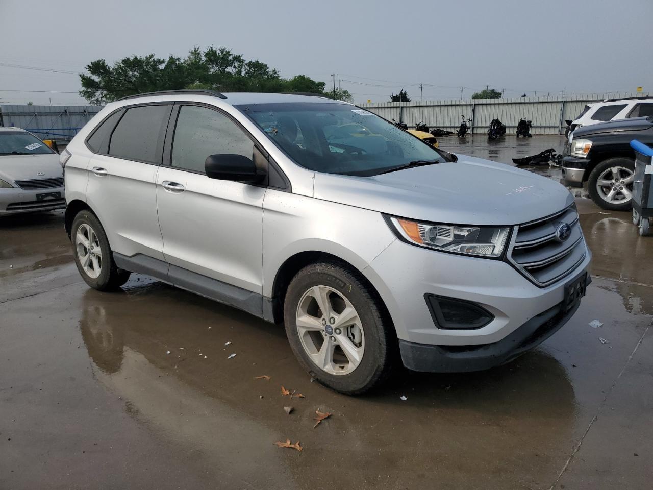 2016 Ford Edge Se - Фото 4