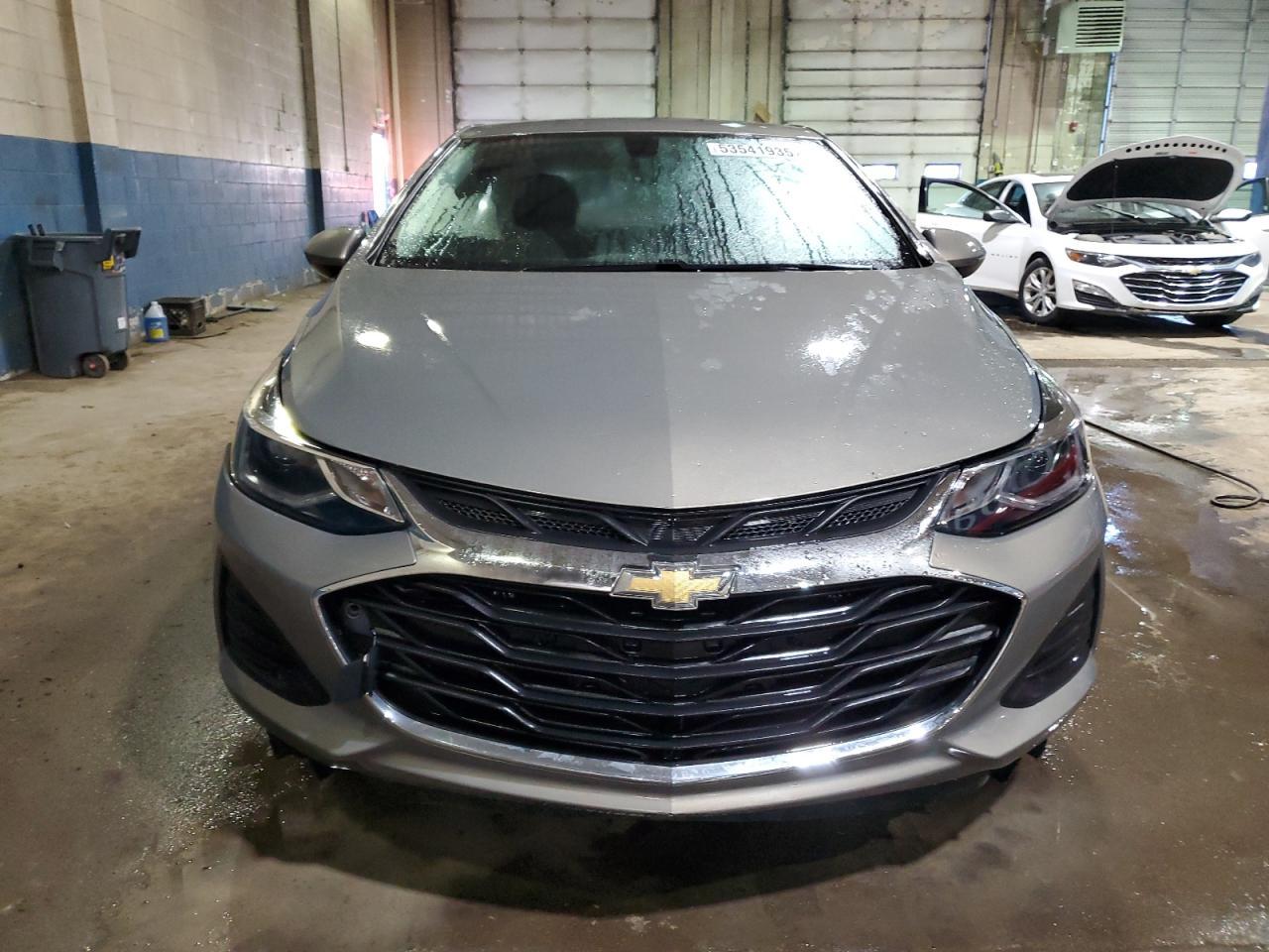 2019 Chevrolet Cruze Lt - Фото 5