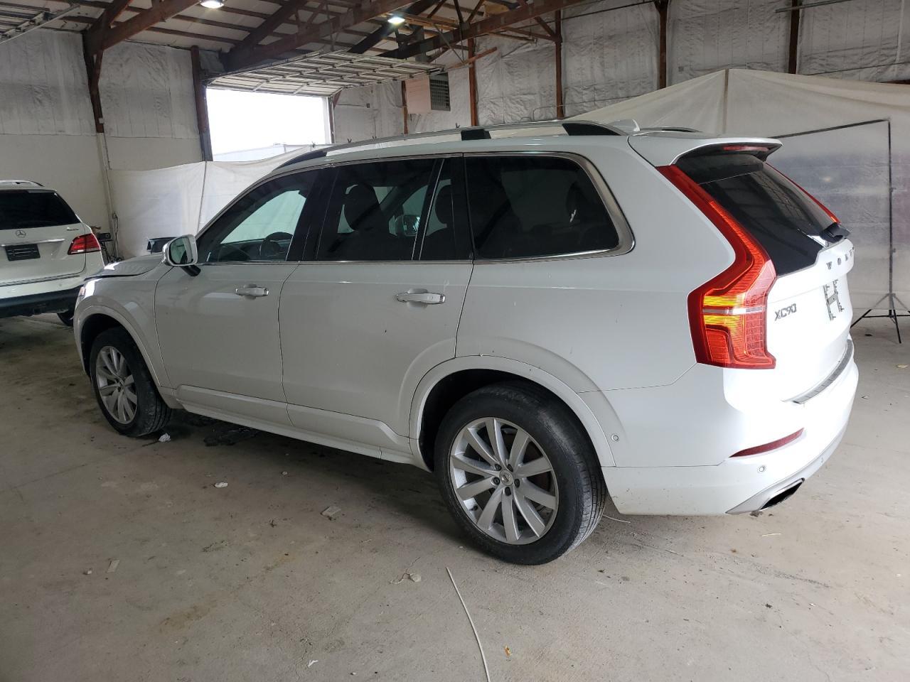 2016 Volvo Xc90 T6 - Фото 2