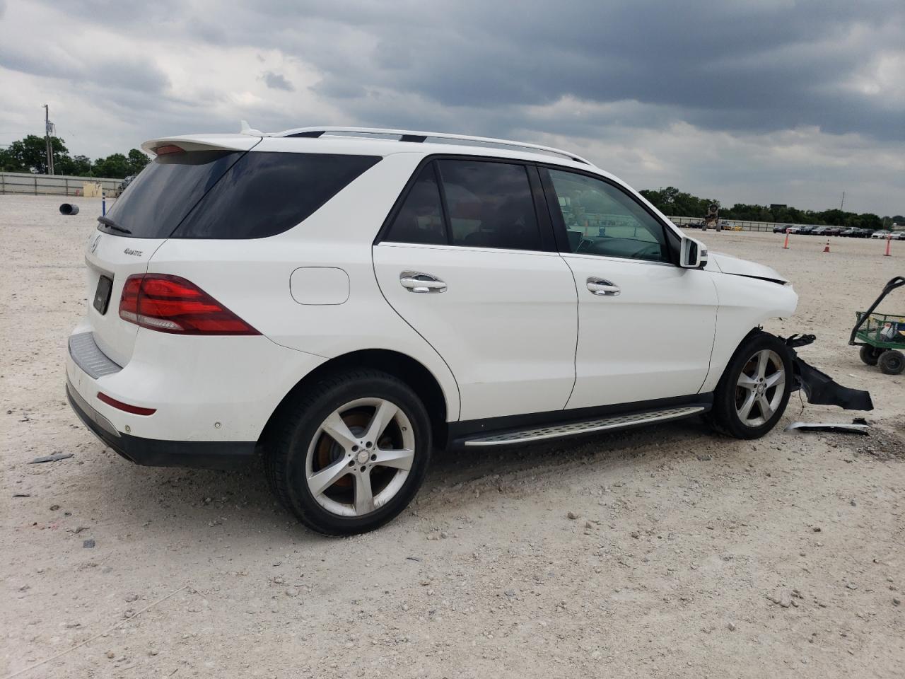 2016 Mercedes-Benz Gle 350 4Matic - Фото 3