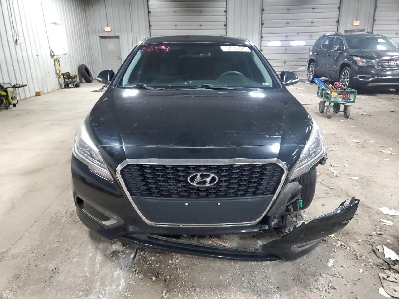 2016 Hyundai Sonata Hybrid - Фото 5