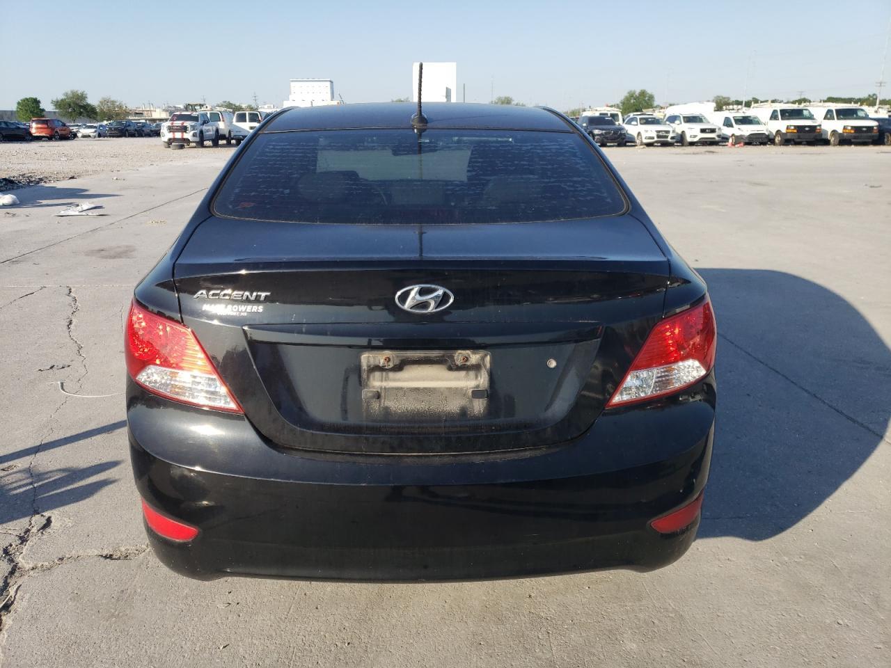 2012 Hyundai Accent Gls - Фото 6
