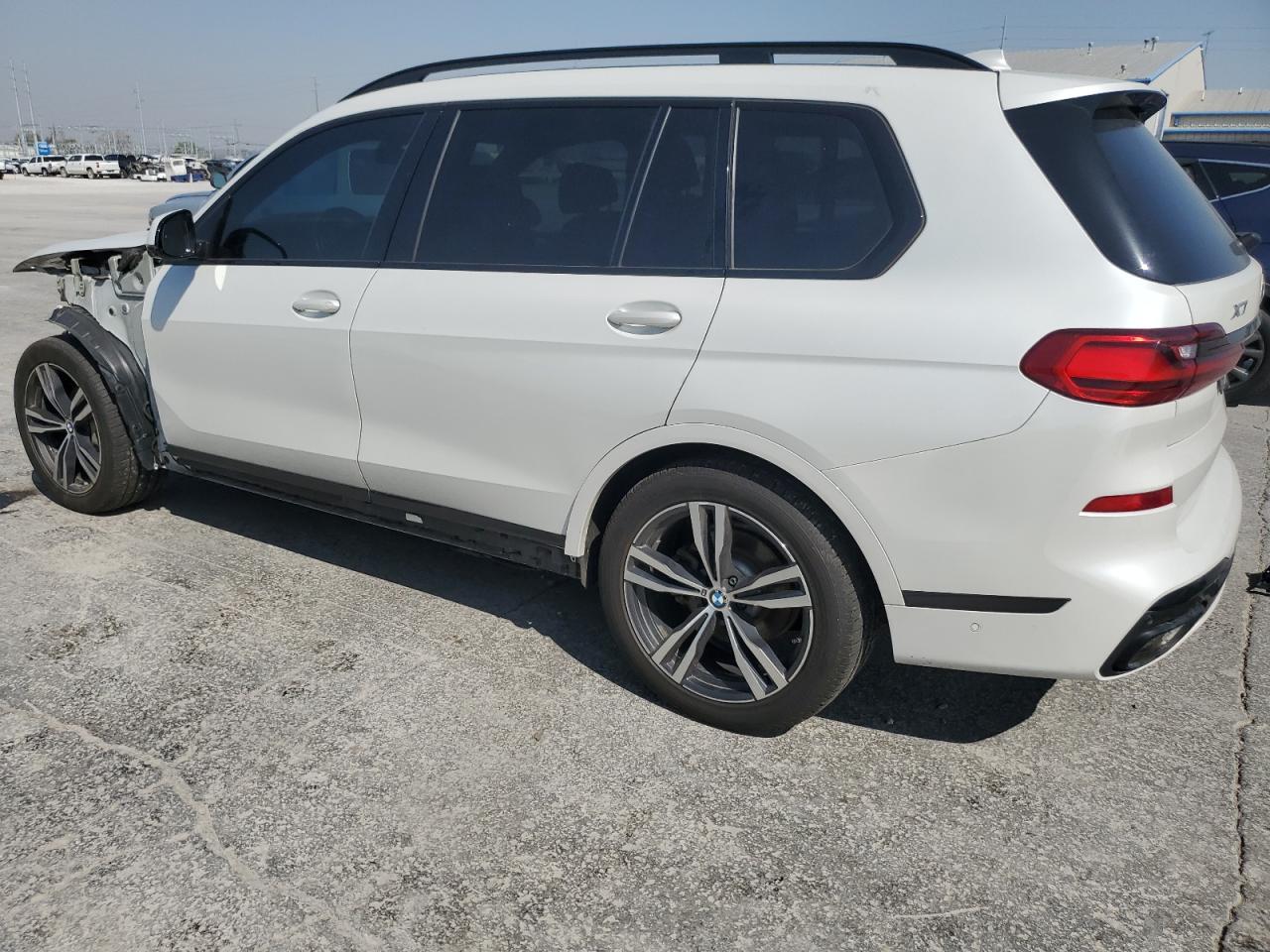 2020 BMW X7 xDrive40I - Image 2