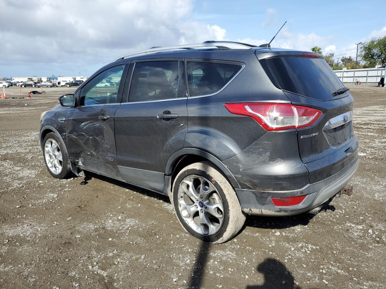2015 Ford Escape Titanium - Image 2