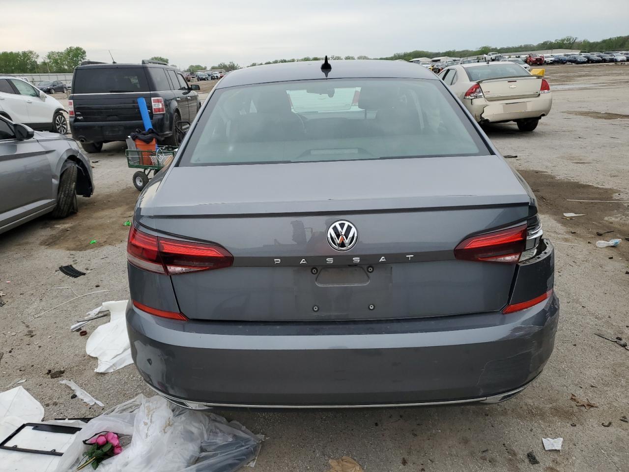2021 Volkswagen Passat S - Image 6