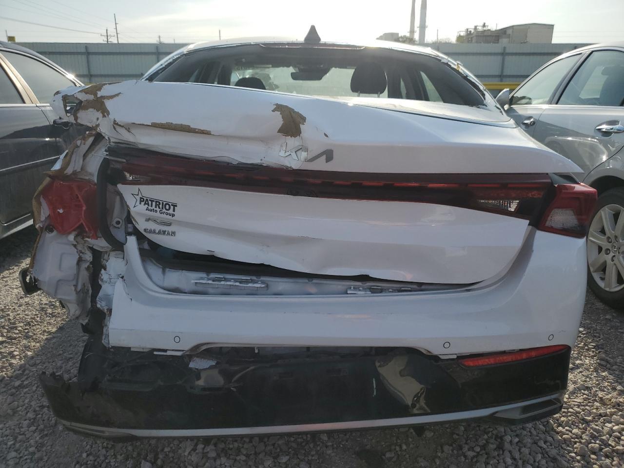 2022 Kia K5 Ex - Image 6