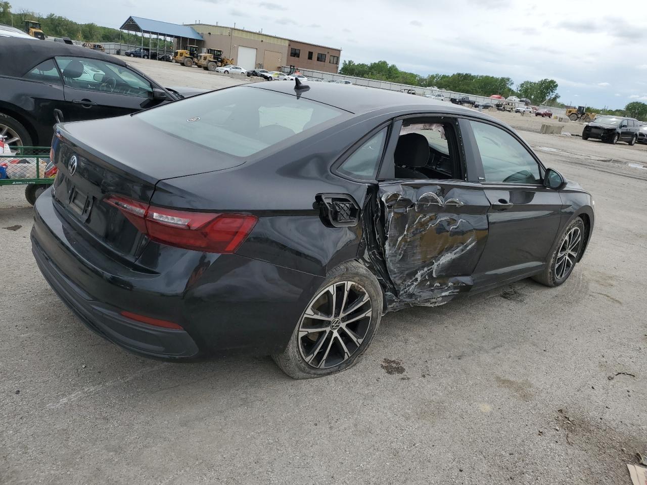 2023 Volkswagen Jetta Sport - Фото 3