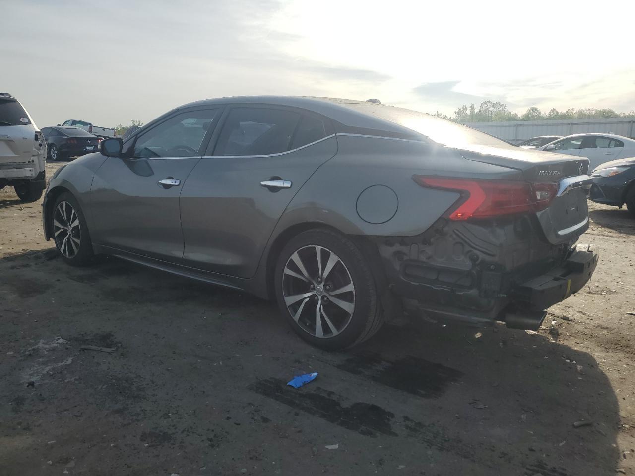 2016 Nissan Maxima 3.5S - Фото 2