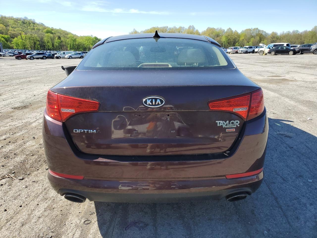 2011 Kia Optima Lx - Image 6