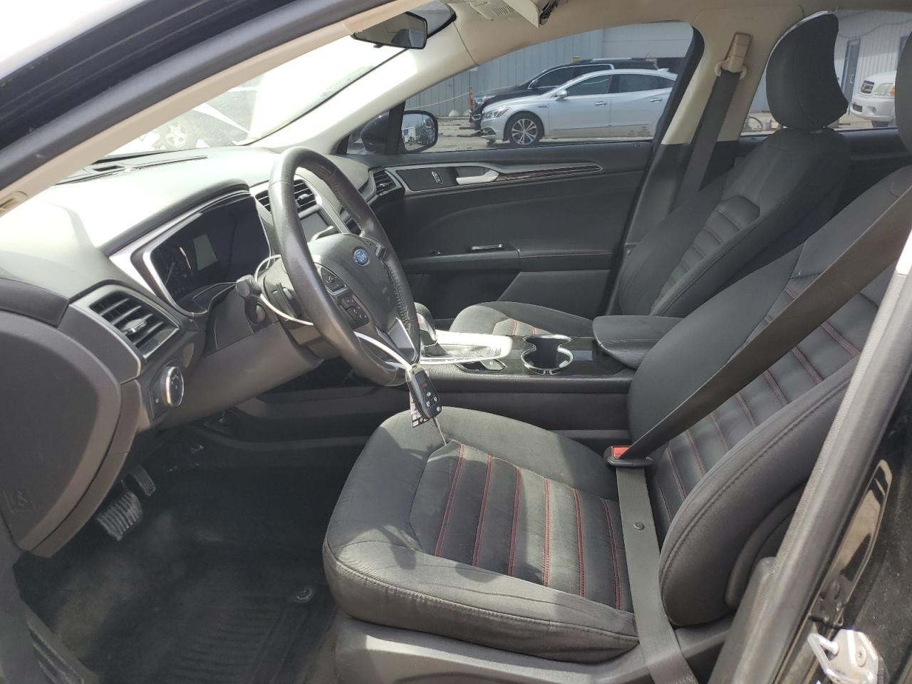 2016 Ford Fusion Se - Фото 7