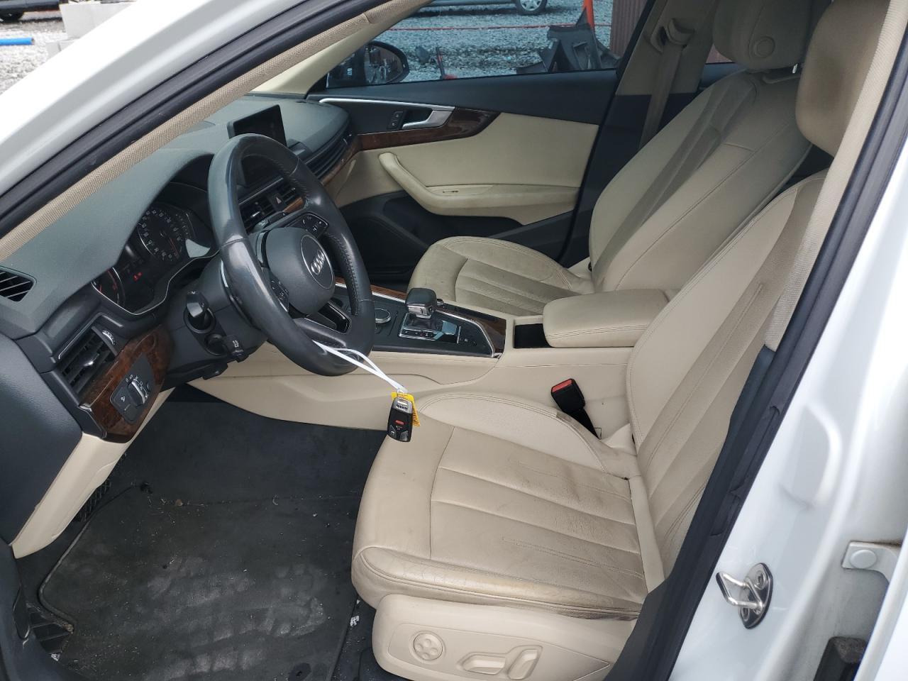 2019 Audi A4 Premium - Фото 7