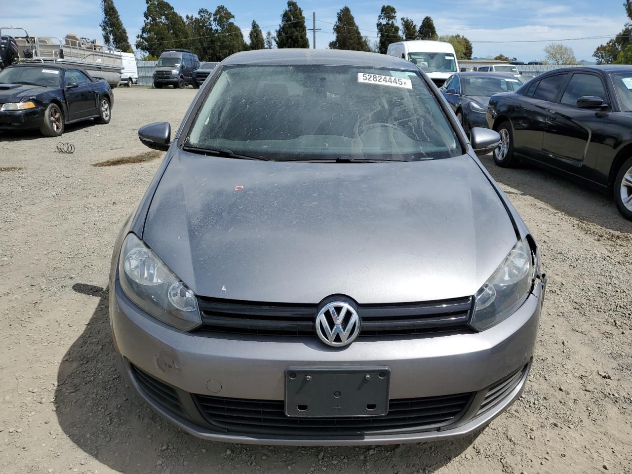 2012 Volkswagen Golf - Image 5