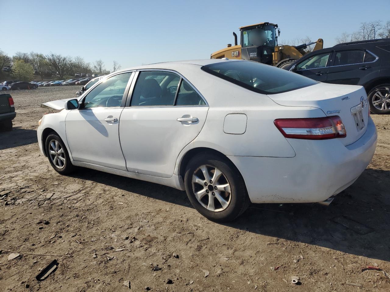 2010 Toyota Camry Se - Фото 2