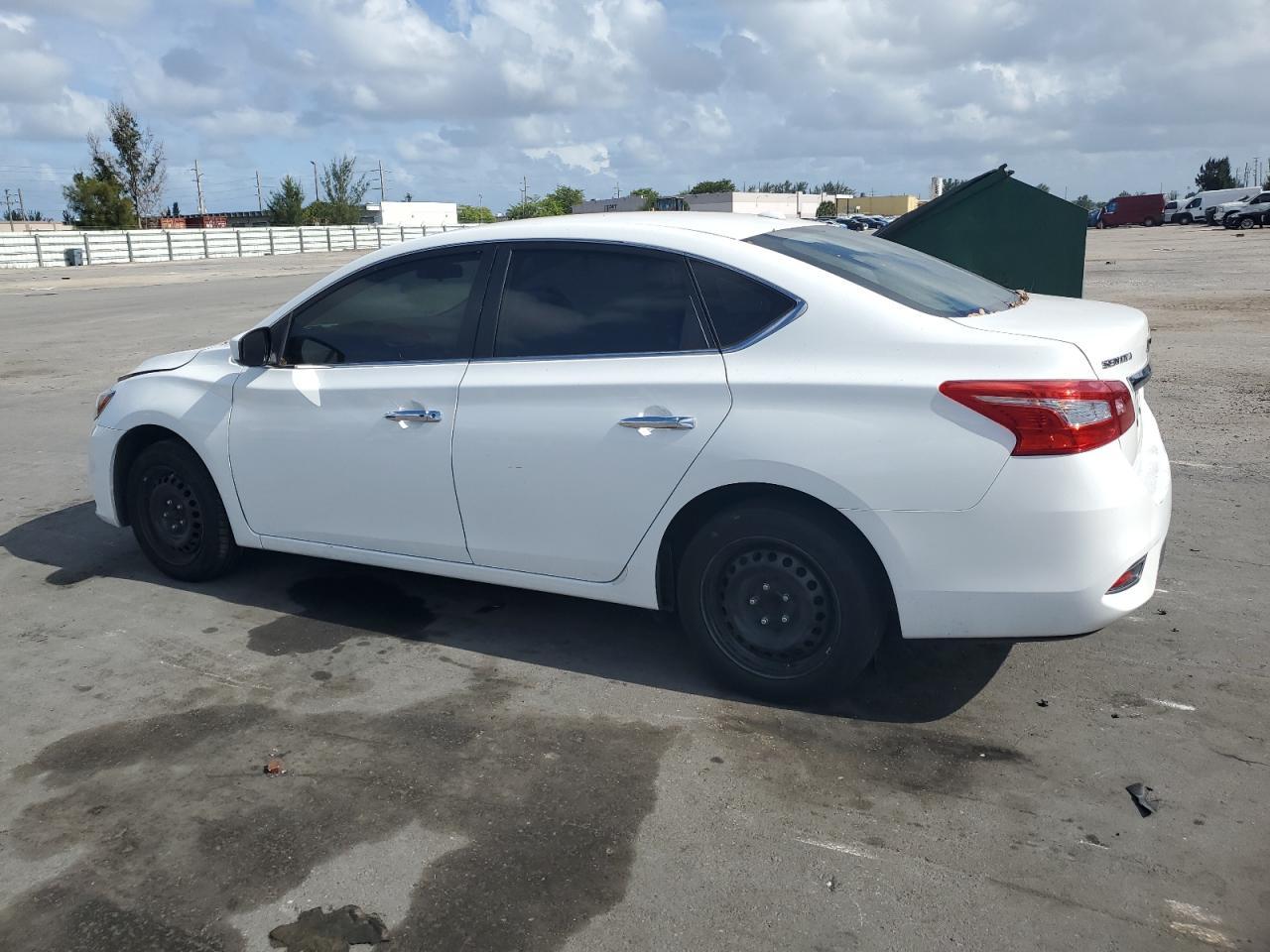 2016 Nissan Sentra S - Image 2