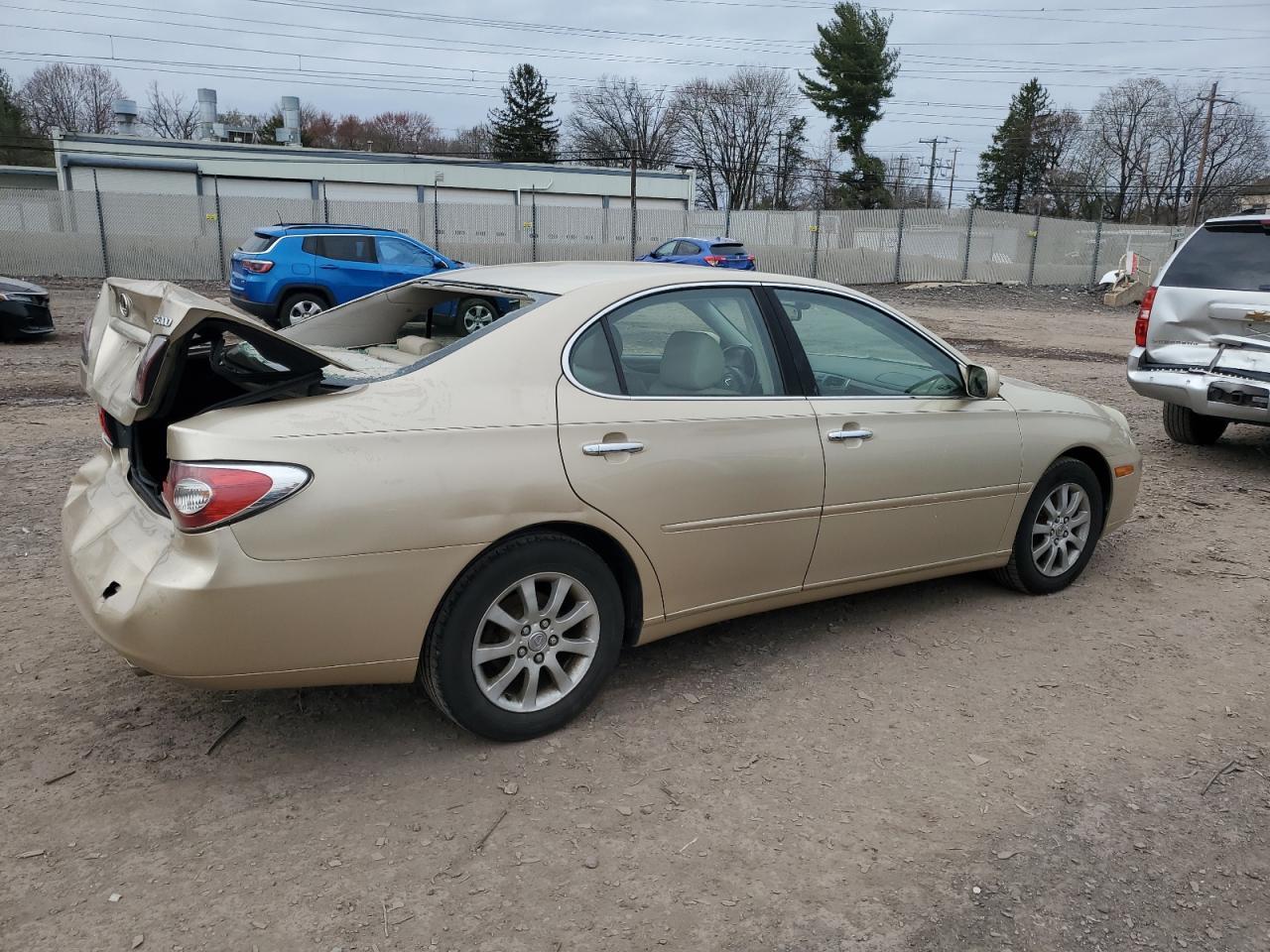 2003 Lexus Es 300 - Image 3