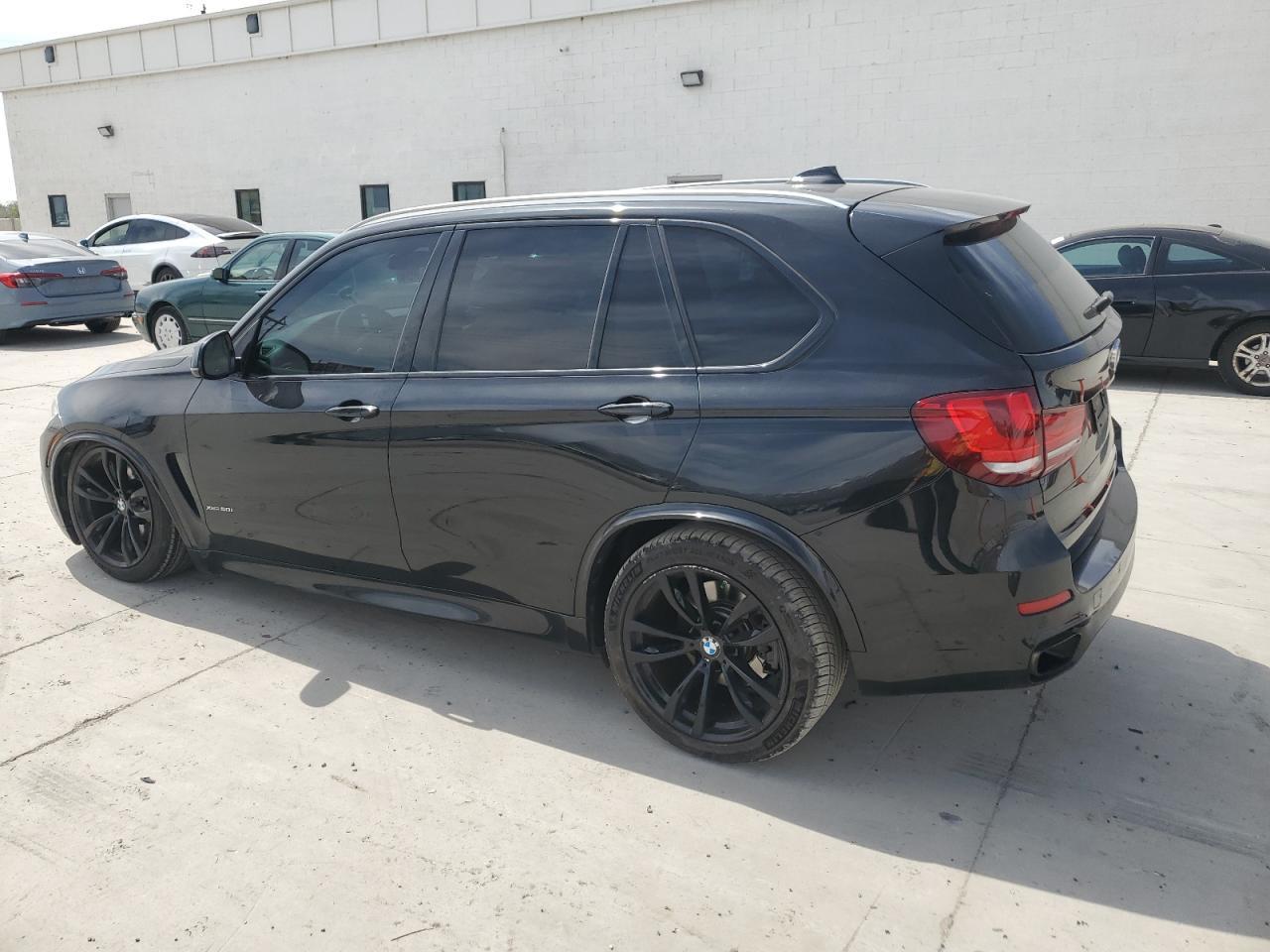 2017 BMW X5 xDrive50I - Фото 2