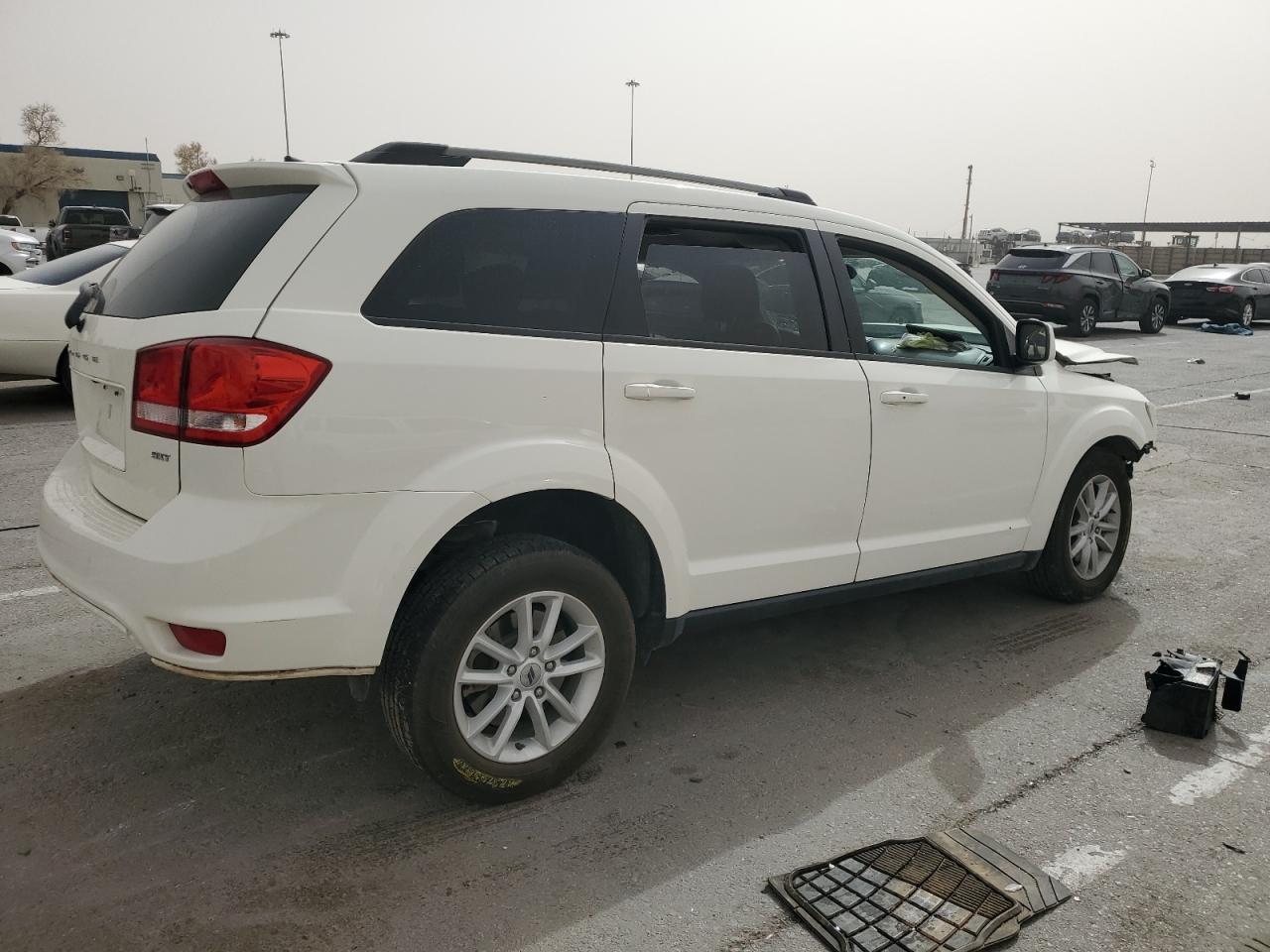 2018 Dodge Journey Sxt - Image 3