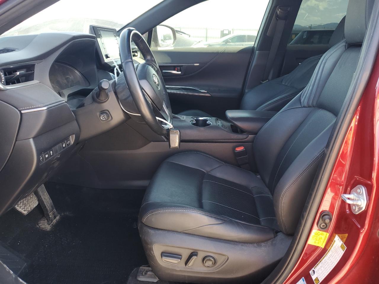 2021 Toyota Venza Le - Image 7