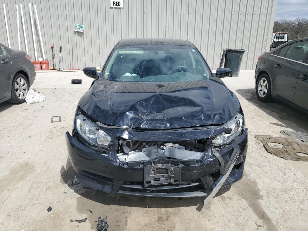 2018 Honda Civic Lx - Image 5