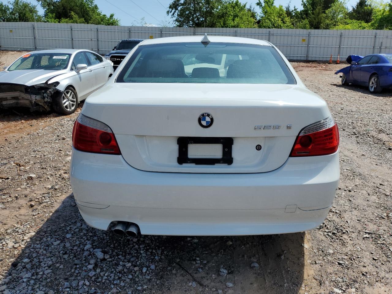 2009 BMW 528 I - Фото 6