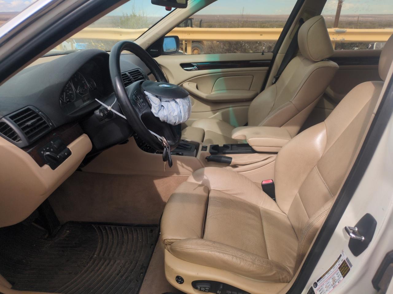 2005 BMW 330 I - Image 7