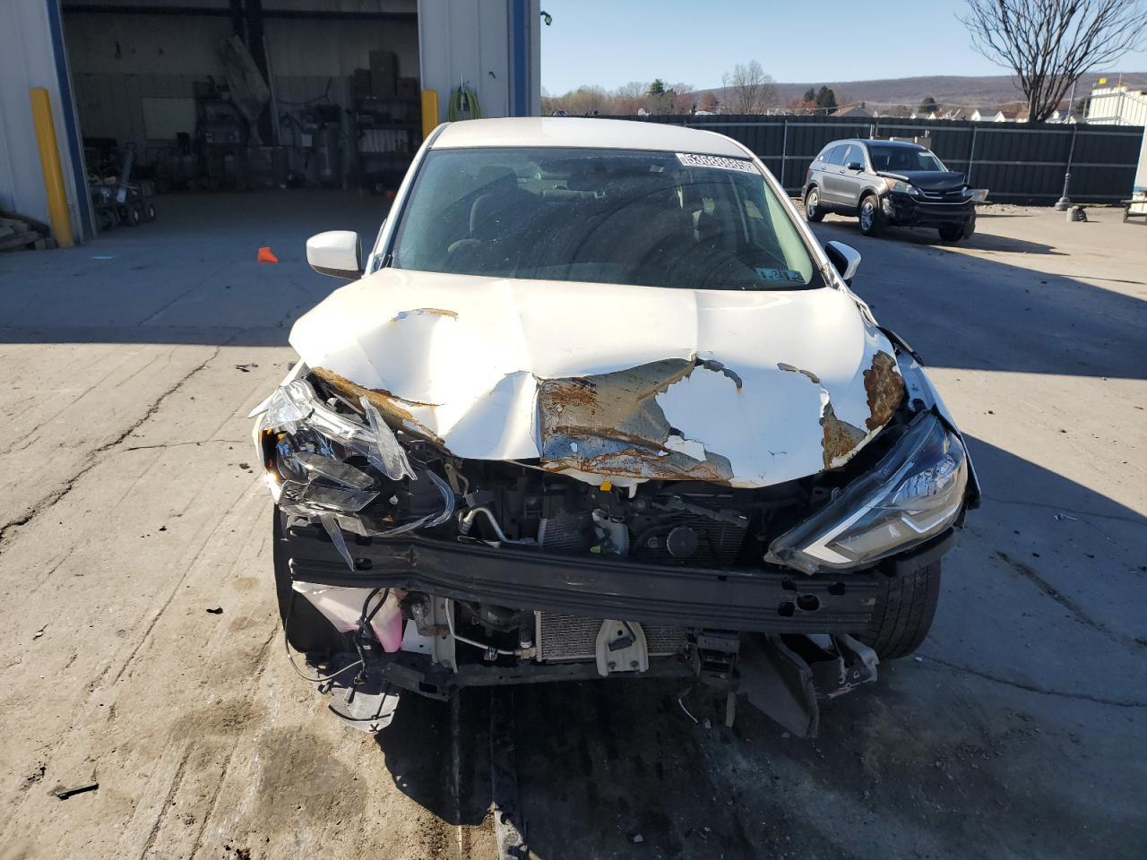 2019 Nissan Sentra S - Image 5