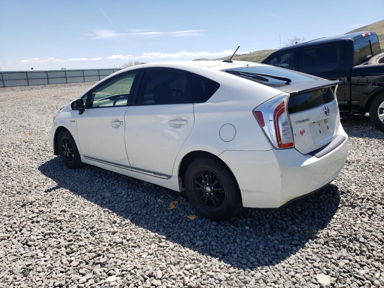 2013 Toyota Prius - Image 2