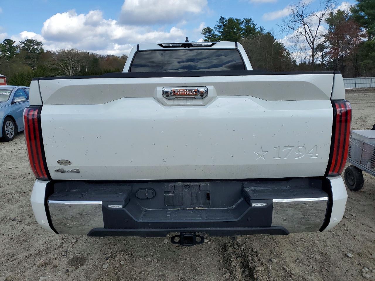 2025 Toyota Tundra 1794 Edition - Фото 6