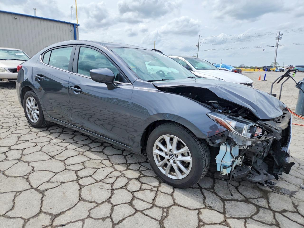 2016 Mazda 3 Grand Touring - Image 4