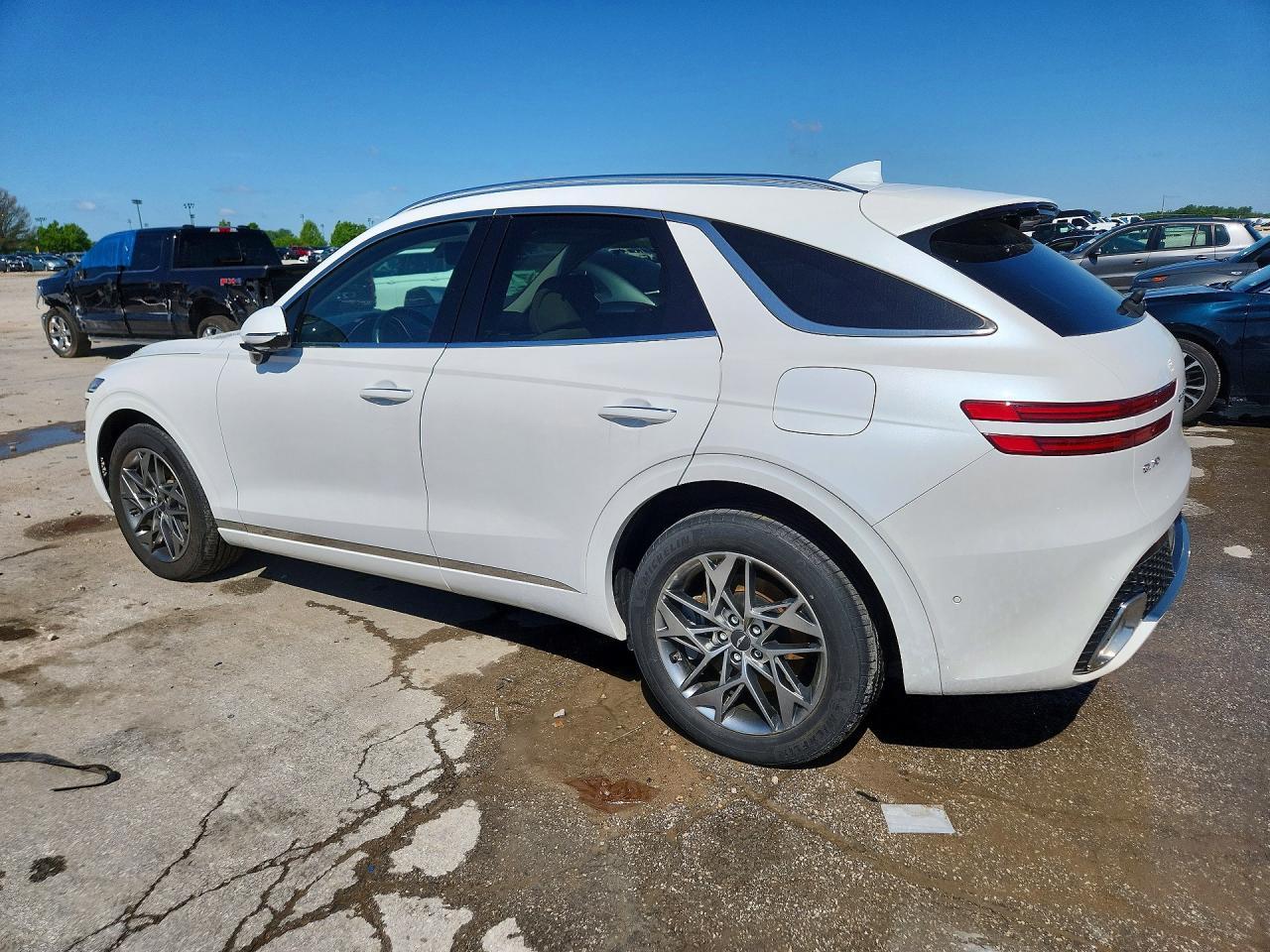 2023 Genesis Gv70 2.5T Standard - Фото 2